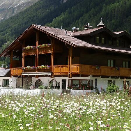 Ferienhaus Brigitte Ленгенфельд Номер фото