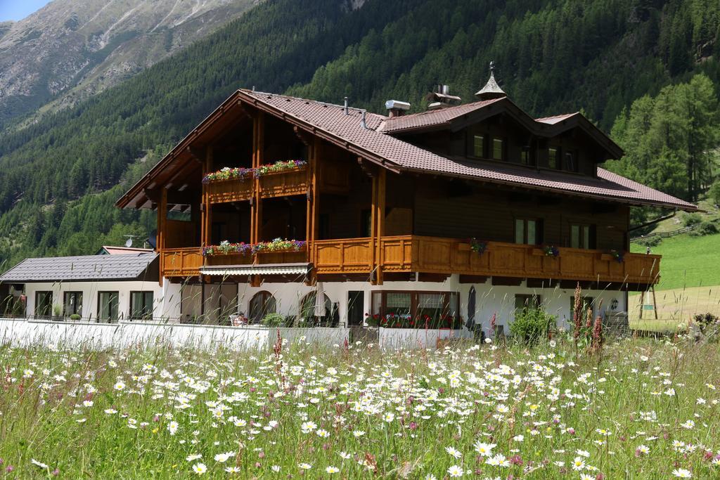 Ferienhaus Brigitte Ленгенфельд Номер фото